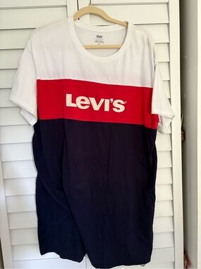 Levi's White Red Navy Colorblock Crew Neck Tee